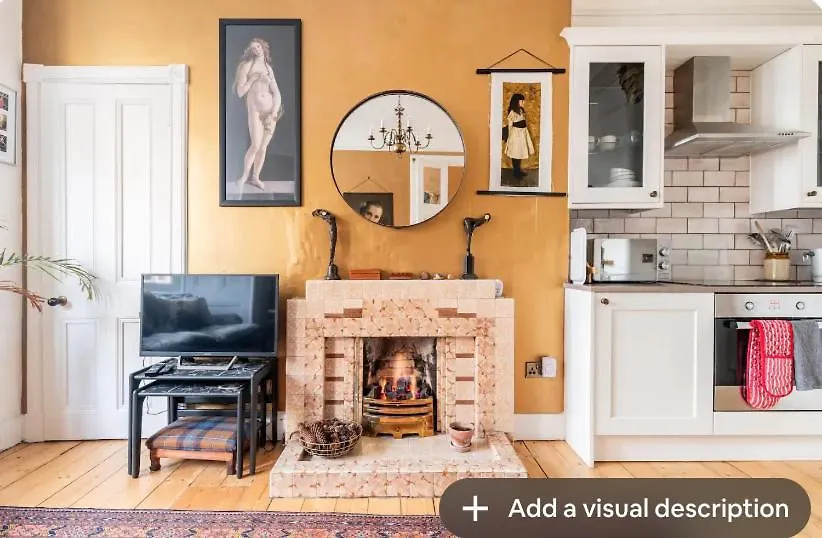 Holyrood Park: Lush & Arty 2 Double Bed Flat Apartment Edinburgh