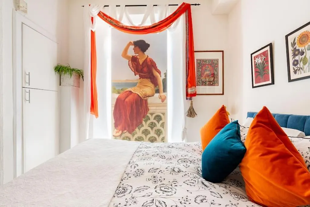 Holyrood Park: Lush & Arty 2 Double Bed Flat Apartment Edinburgh United Kingdom